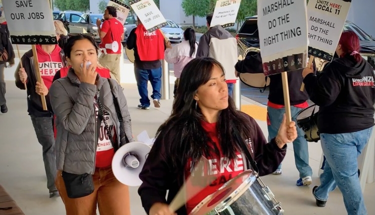 Burbank Airport Retail Workers Picket at New Terminal Opening